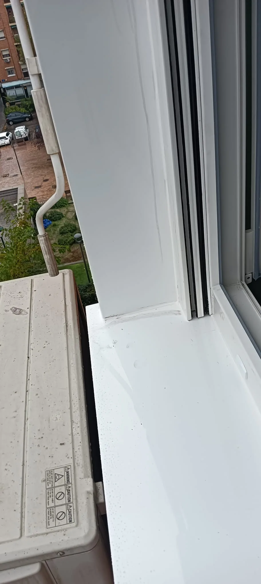 Instalación de ventanas de PVC y aluminio de alta eficiencia térmica - ven 1